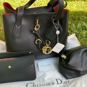 Dior purse